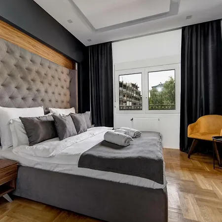 דירה Centar President