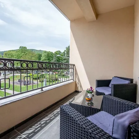 Centar President * ארנדלובאץ'